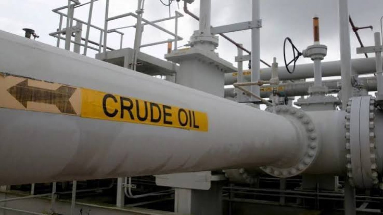 oil Exports  : కేంద్రం సంచలనం.. ఇంధన ఎగుమతులపై భారీ సుంకం