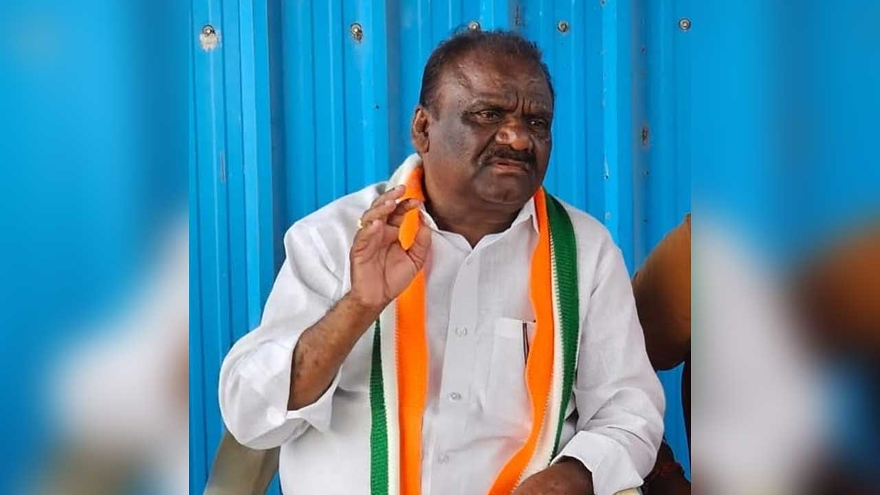 Congress :  9 మంది  పదవులను ఎవరూ కదిలేంచలేరు : మందుల సామేల్