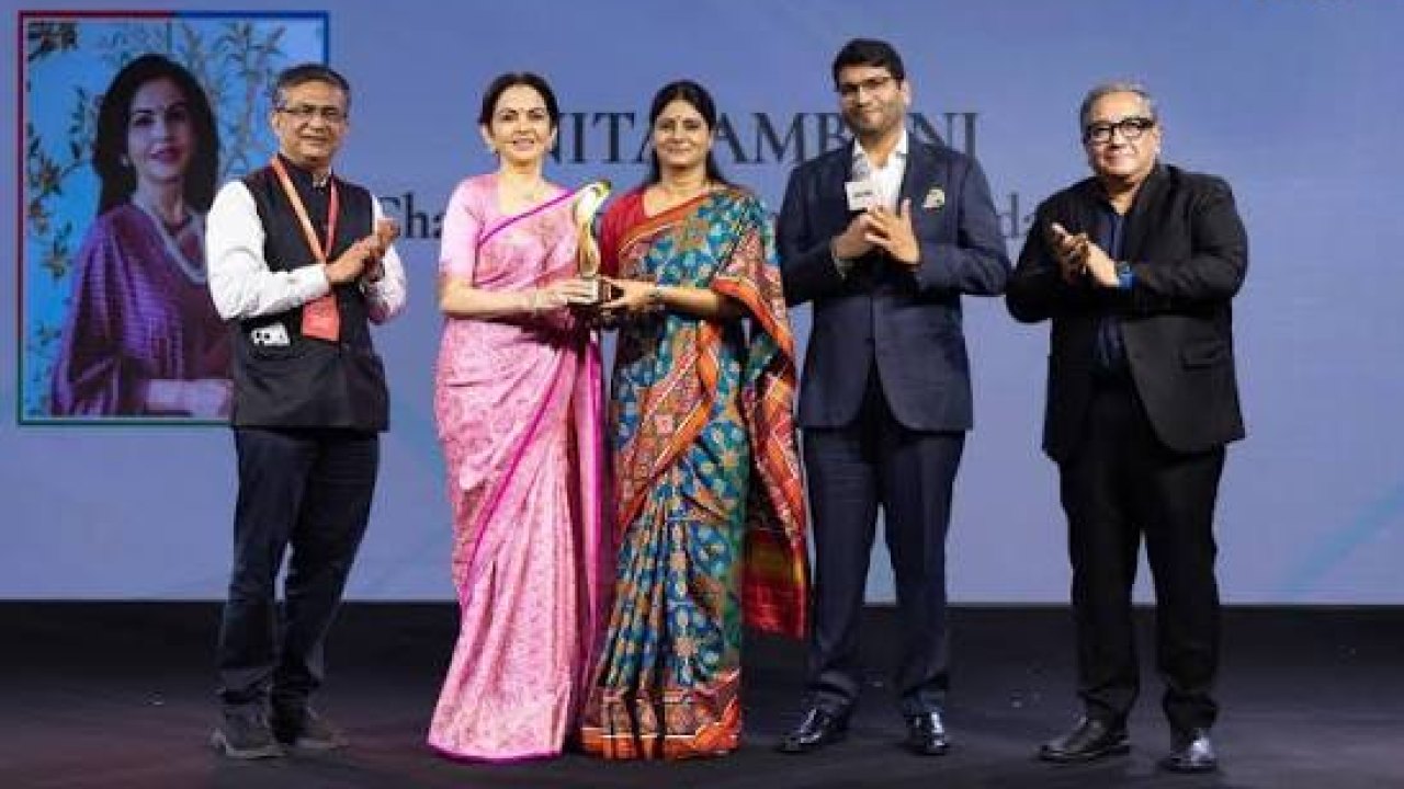Neetha Ambani :  పవర్ ఫుల్ మహిళల జాబితాలో నీతా అంబానీ.. ఫార్ఛ్యూన్ ఇండియా రిపోర్టు!
