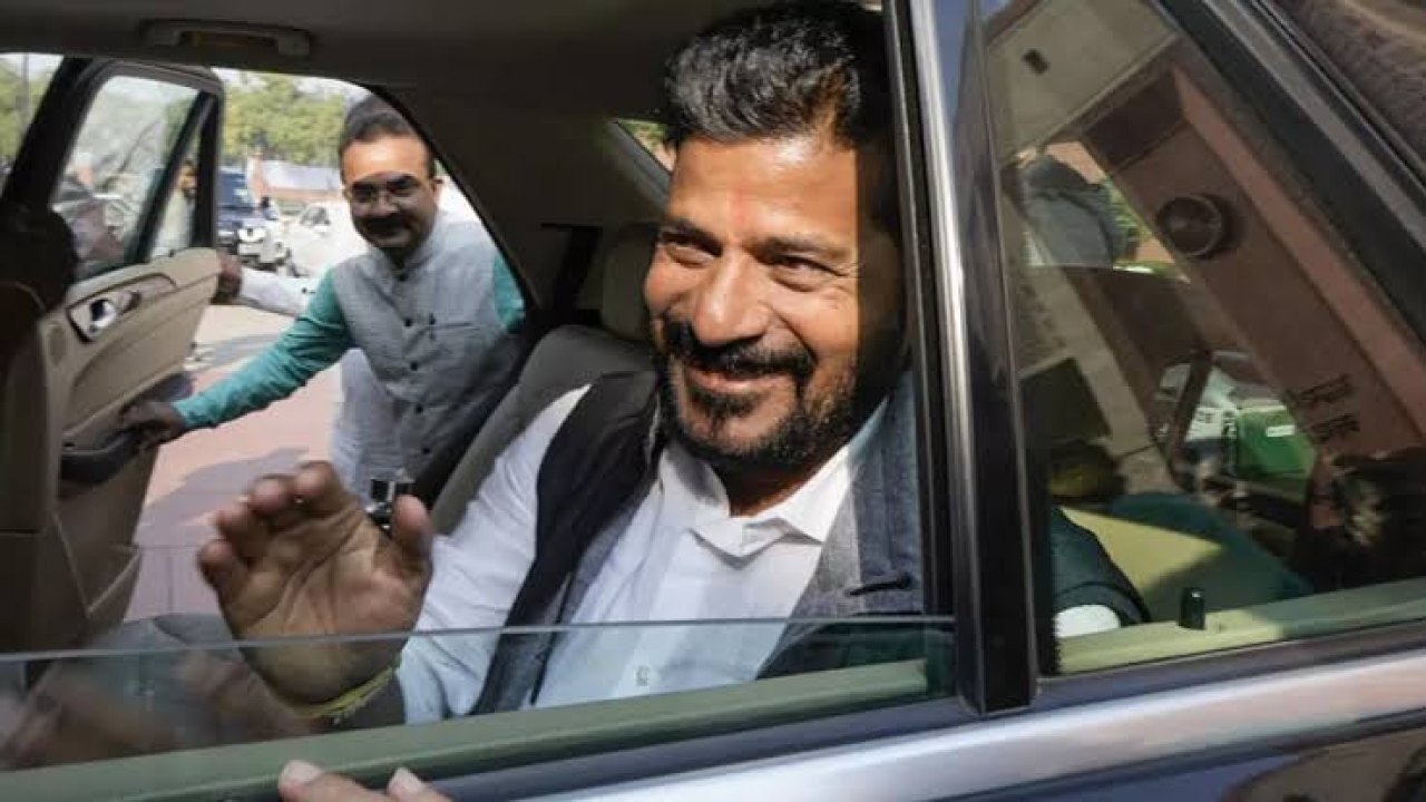 Cm Revanth : ఢిల్లీలో సీఎం రేవంత్ బిజీబిజీ.. కేందమంత్రులతో వరుస భేటీలు!