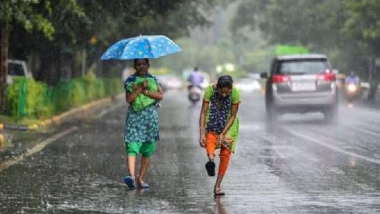 Alert: తెలుగు రాష్ట్రాల్లో ఏడు రోజులు భారీ వర్షాలు