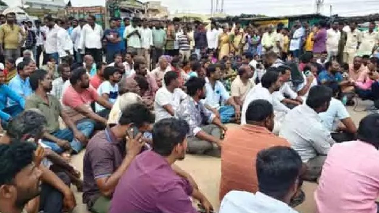 Breaking : ఆరుగురి హత్య కేసులో నిందితుడి ఎస్కేప్.. షాబాద్‌లో హైటెన్షన్!