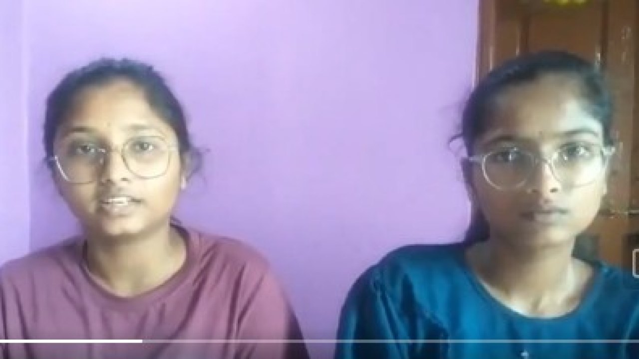 NEET : పేదరికమే ఓడిపోయింది.. నీట్‌లో మెరిసిన అక్కాచెల్లెళ్లు