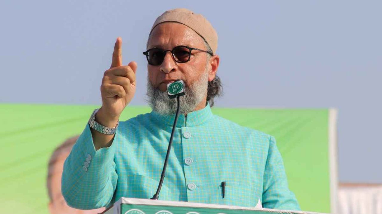 Asaduddin Owaisi: వందేమాతరం బిల్లు రాజ్యాంగ విరుద్ధం.. అందులో దేవుళ్లు, దేవతలు.. ఒవైసీ సంచలన వ్యాఖ్యలు