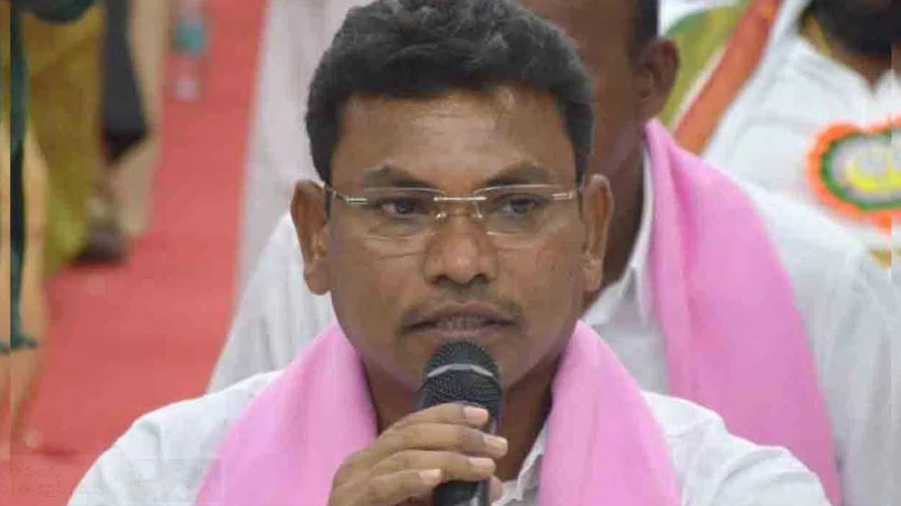 HYD: బీఆర్ఎస్ మాజీ ఎమ్మెల్యే రేగా కాంతారావుపై లైంగిక వేధింపుల కేసు నమోదు!