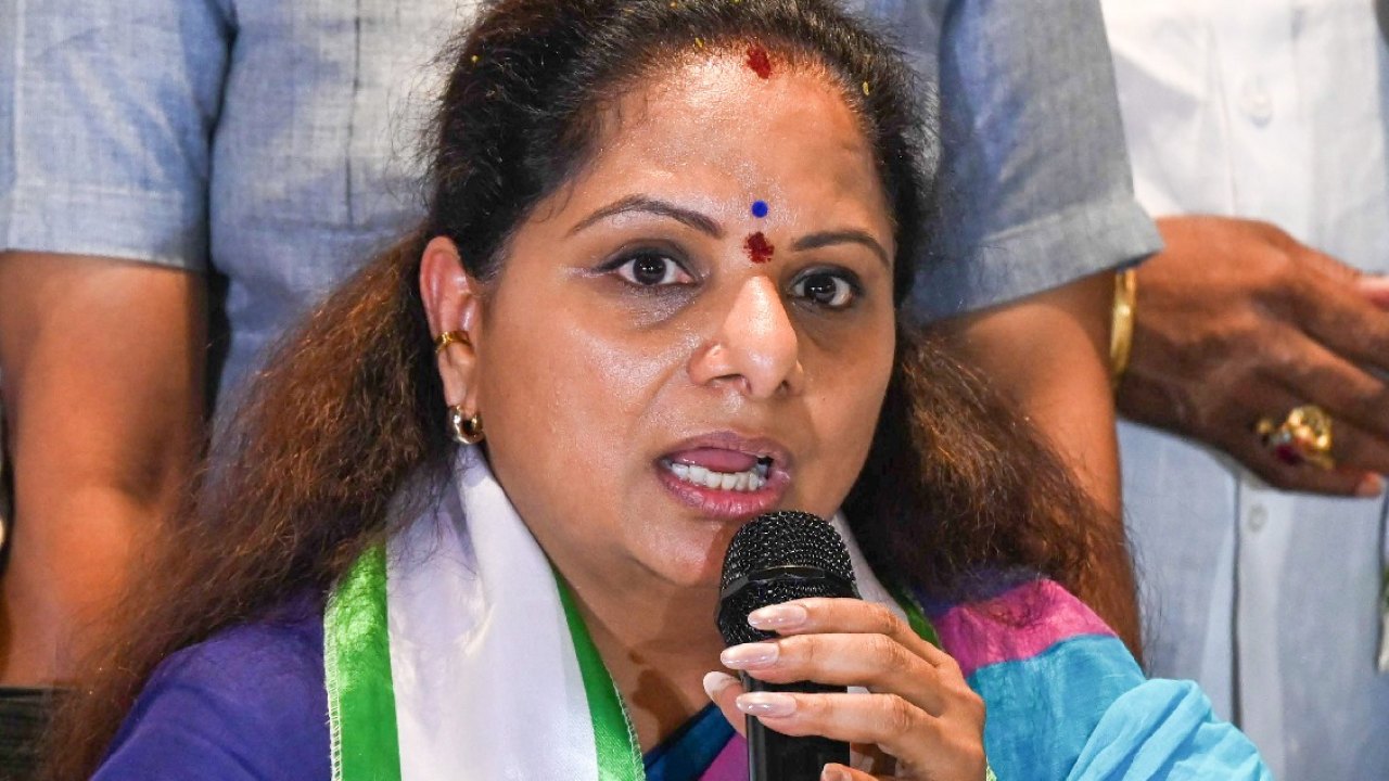 రక్తం చిందించారు.. కాంగ్రెస్ కౌంట్ డౌన్ స్టార్ట్!