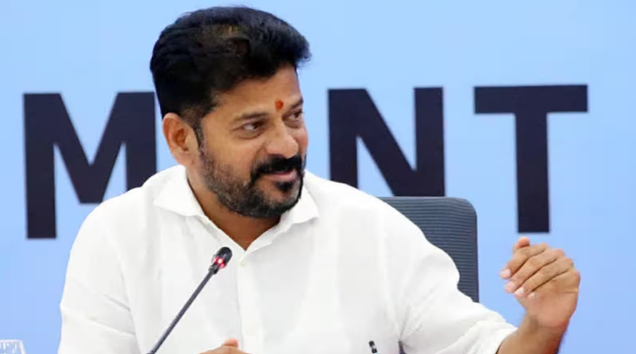 సోషల్ మీడియాపై సీఎం రేవంత్ ఫోకస్.. బీఆర్ఎస్కు చెక్ పెట్టేలా కాంగ్రెస్ కార్యాచరణ!