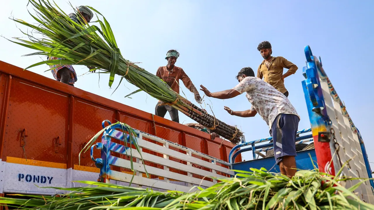 Ethanol: E20 ఎఫెక్ట్.. పేద మధ్యతరగతి నెత్తిన మరో పిడుగు!..