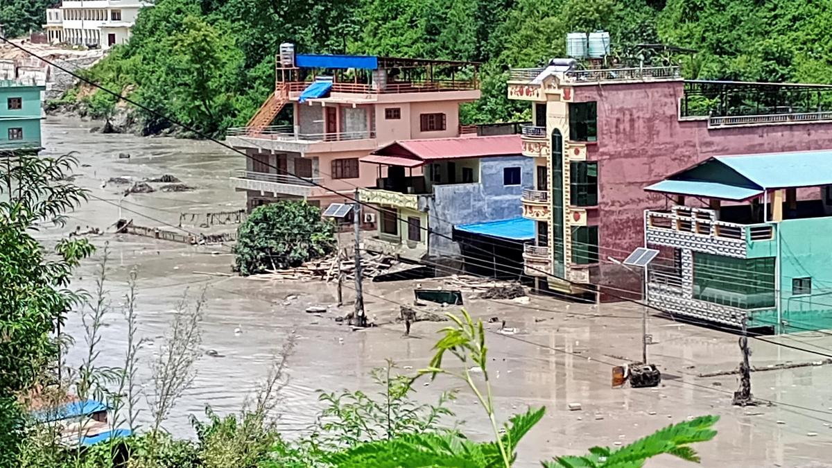 Nepal Floods: నేపాల్‌లో ప్రకృతి బీభత్సం..భారీగా ప్రాణ నష్టం!..