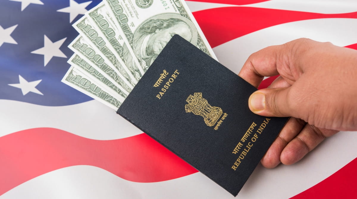 AP : వీసా కోసం ఫేక్ డిగ్రీ.. ఏపీ యువకుడిపై యూఎస్ ఎంబసీ కేసు