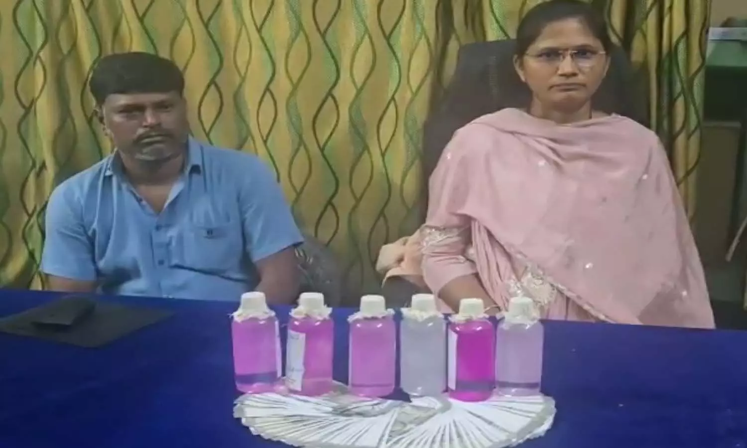 Nirmal: వాణిజ్య పన్నుల శాఖలో అవినీతి బాగోతం.. ఏసీబీకి చిక్కిన ఇద్దరు అధికారులు!..