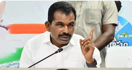 Congress : చిన్నారెడ్డిని సస్పెండ్ చేయకపోతే గాంధీభవన్ ముట్టడిస్తా: మేఘారెడ్డి