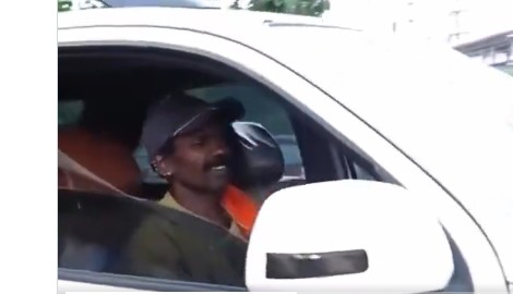 Viral : ఫార్చ్యునర్ కారులో వచ్చి చెత్త క్లీనింగ్.. మున్సిపల్ కార్మికుడి లైఫ్స్టైల్ వైరల్