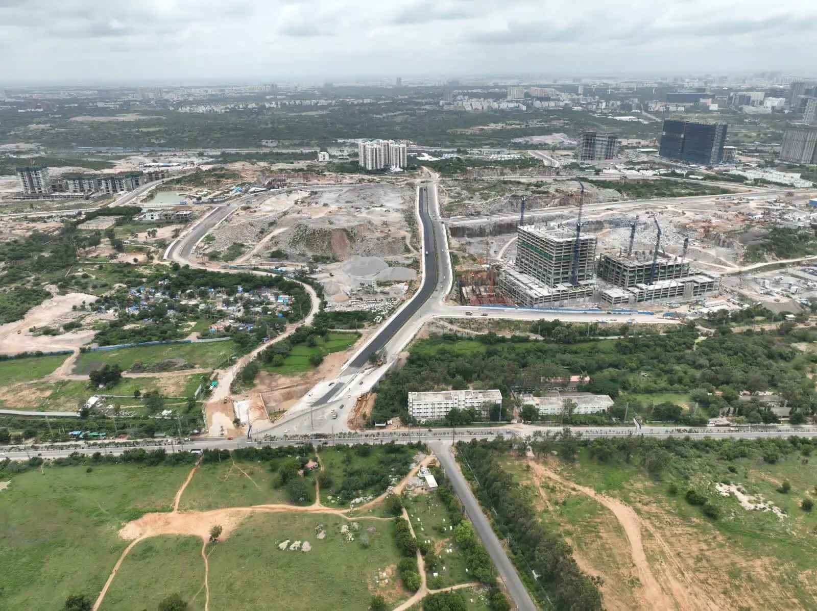 Raidurg Lands: ఆల్టైమ్ రికార్డ్.. ఎకరా రూ.269 కోట్లు.. రాయదుర్గం భూములకు బంపర్ రేటు