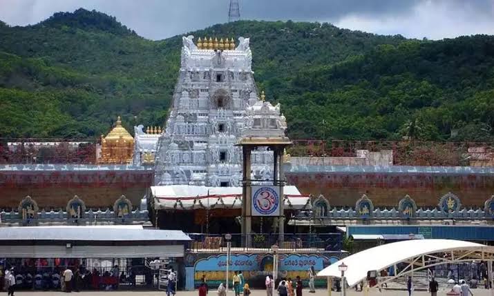Tirumala: భక్తులకు అలర్ట్.. శ్రీవారి ఆర్జిత సేవల ఆన్లైన్ కోటా షెడ్యూల్ విడుదల!
