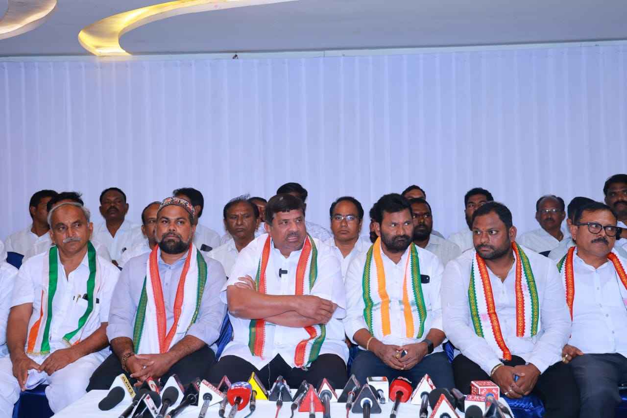 Gen Z Watchdog: కరీంనగర్ కార్పొరేషన్పై ‘జెన్-జీ వాచ్ డాగ్’ నిఘా.. అవినీతికి చెక్ పెట్టేందుకు 50మందితో విజిలెన్స్ కమిటీ