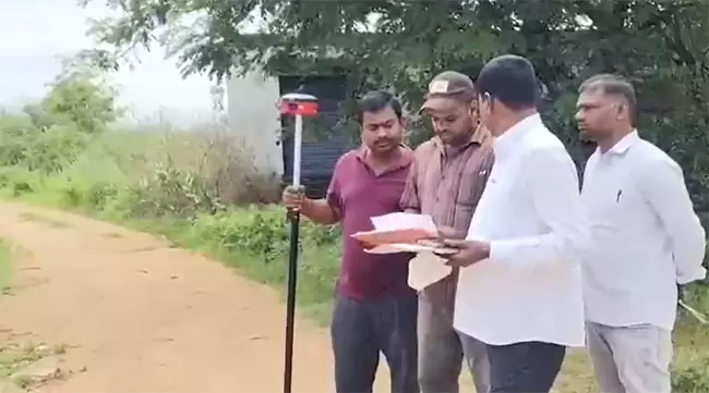 Erravalli Land Survey: కేసీఆర్ ఫాంహౌస్ వద్ద ముగిసిన డే-2 సర్వే.. నెక్స్ట్ ఏంటి?