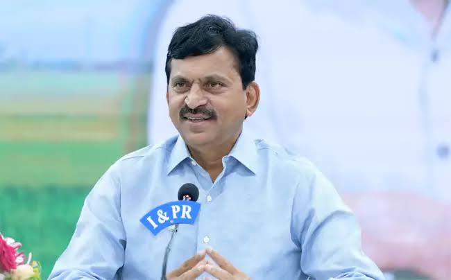 యూఎల్సీ పెండింగ్ దరఖాస్తుల క్రమబద్ధీకరణకు గ్రీన్ సిగ్నల్: మంత్రి పొంగులేటి