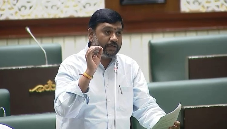 బంగ్లాదేశ్ శరణార్థులకు ఎస్సీ సర్టిఫికెట్లు ఇవ్వాలి: బీజేపీ ఎమ్మెల్యే