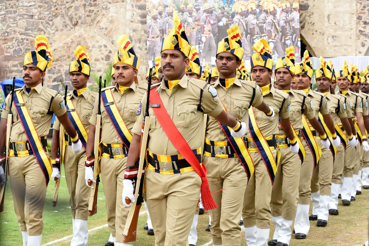 TG: అలర్ట్.. పోలీసు ఉద్యోగాలకు దరఖాస్తు గడువు పొడిగింపు