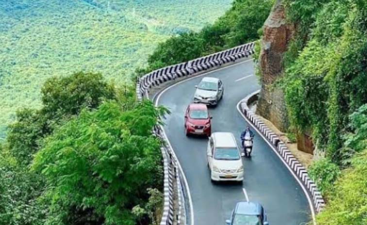 ALERT: భక్తులకు అలర్ట్.. తిరుమల ఘాట్ రోడ్డులో బైక్లకు నో ఎంట్రీ!