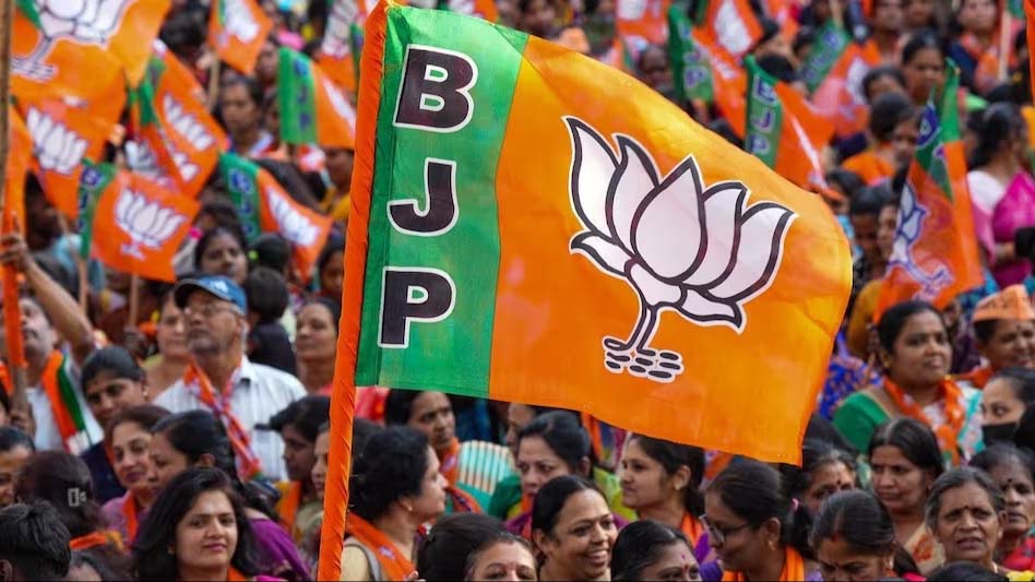 Telangana BJP :  తెలంగాణ అసెంబ్లీలో కాంగ్రెస్ vs బీఆర్ఎస్ వార్.. పత్తాలేని బీజేపీ లీడర్లు!