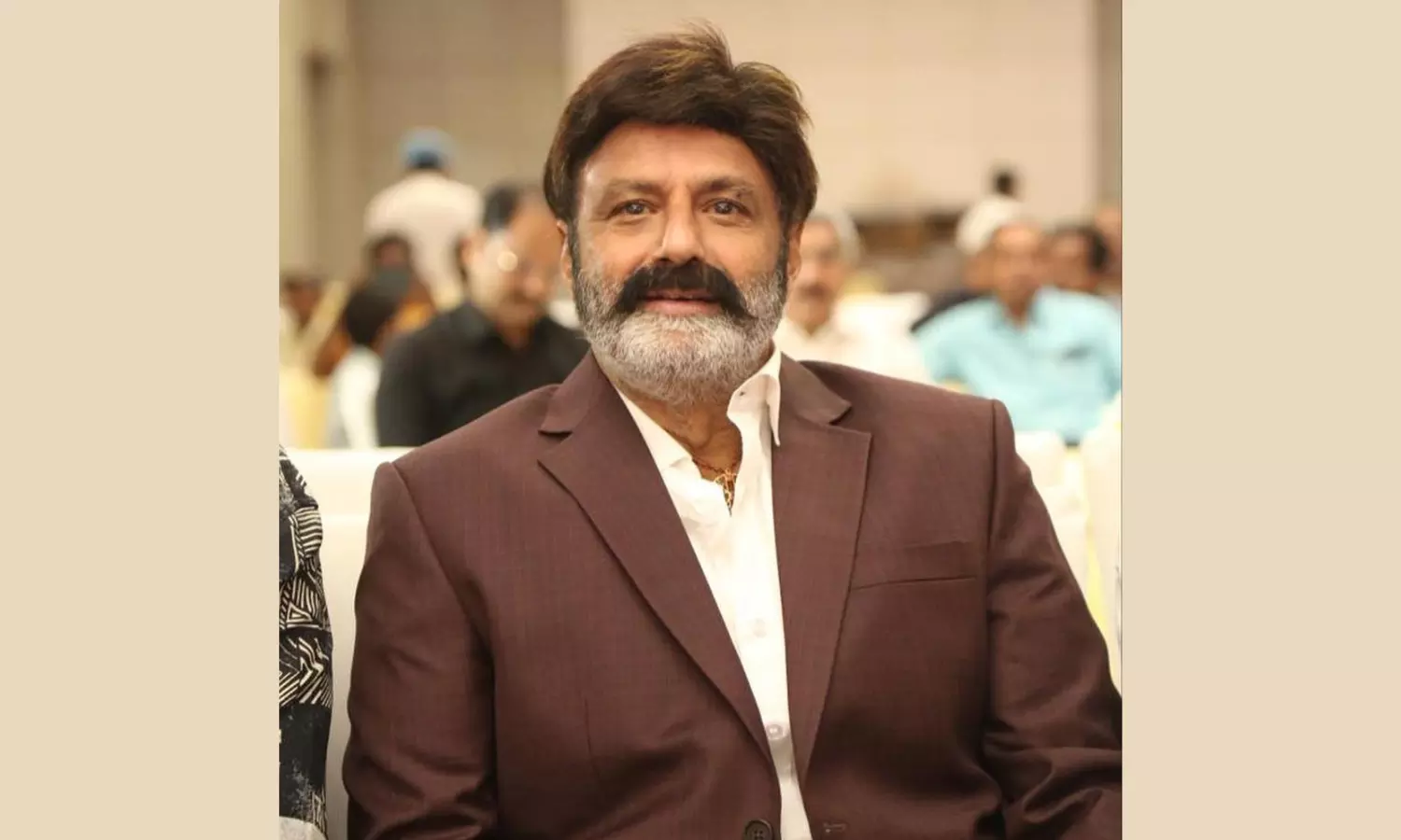 Balakrishna: రౌడీ బ్రాండ్‌ను ప్రమోట్ చేస్తున్న బాలయ్య!