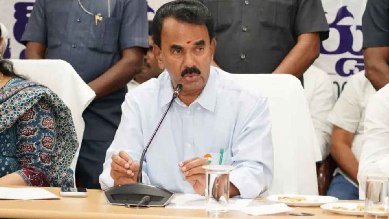 రైతుల ప్రయోజనాలే ముఖ్యం, పంటలు కాపాడేందుకు చర్యలు- మంత్రి జూపల్లి