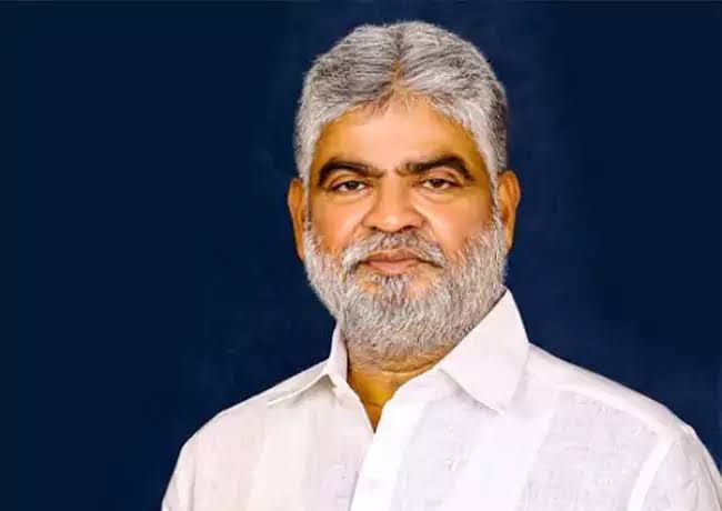 క్షమాపణ చెప్తారనుకుంటే పక్కదోవ పట్టిస్తున్నారు: స్పీకర్ ప్రసాద్ కుమార్