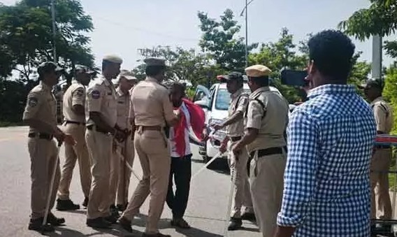 Congress : కేసీఆర్ ఫాంహౌస్ ముట్టడికి కాంగ్రెస్ పిలుపు.. ఎర్రవల్లిలో టెన్షన్ టెన్షన్