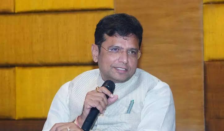ఆ ఇద్దరు కాంగ్రెస్ను మళ్లీ అధికారంలోకి తెస్తారు: మంత్రి శ్రీధర్ బాబు