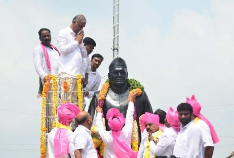 BRS : కొండా లక్ష్మణ్ బాపూజీ స్ఫూర్తితో నిరంతరం పోరాడాలి : హరీశ్ రావు