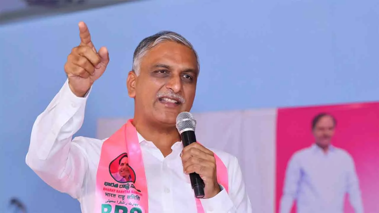 22ఏతో లక్షల మంది భూములు కొట్టేయడానికి రేవంత్ కుట్రలు- హరీశ్రావు