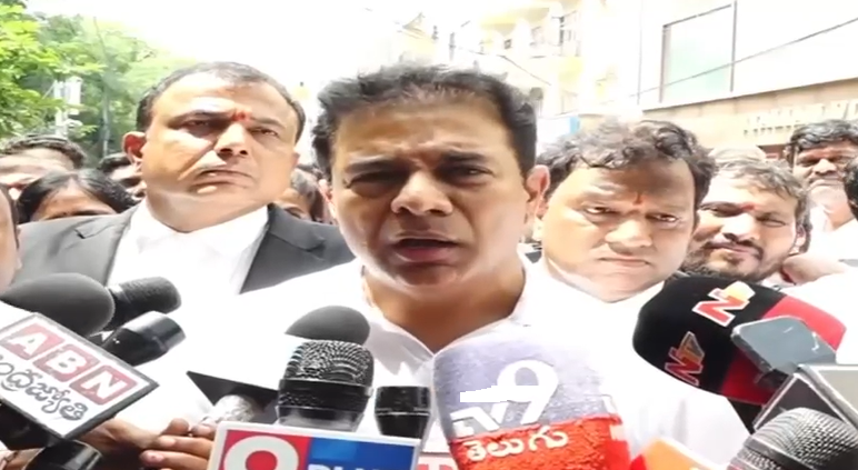 మీడియాతో అబద్ధాలు రాయిస్తున్నారు.. కేటీఆర్ సంచలన వ్యాఖ్యలు!