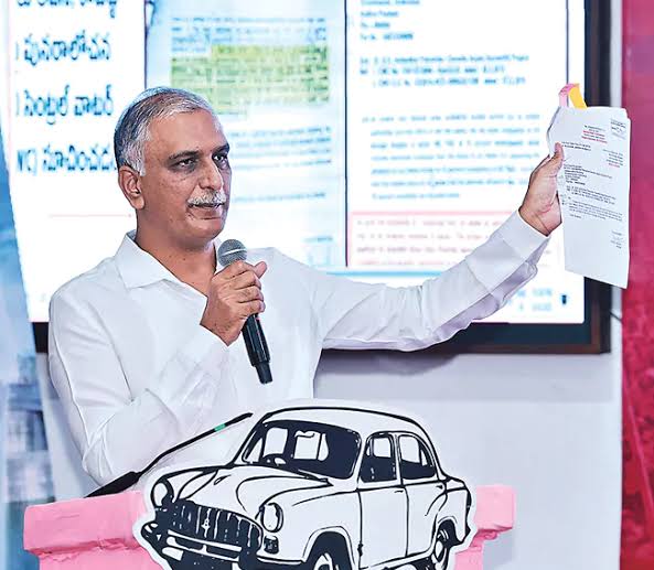 తెలంగాణ భవన్కు పోటెత్తిన 22A భూబాధితులు.. కాంగ్రెస్ భూస్కామ్పై హరీశ్ రావు పీపీ ప్రజంటేషన్!
