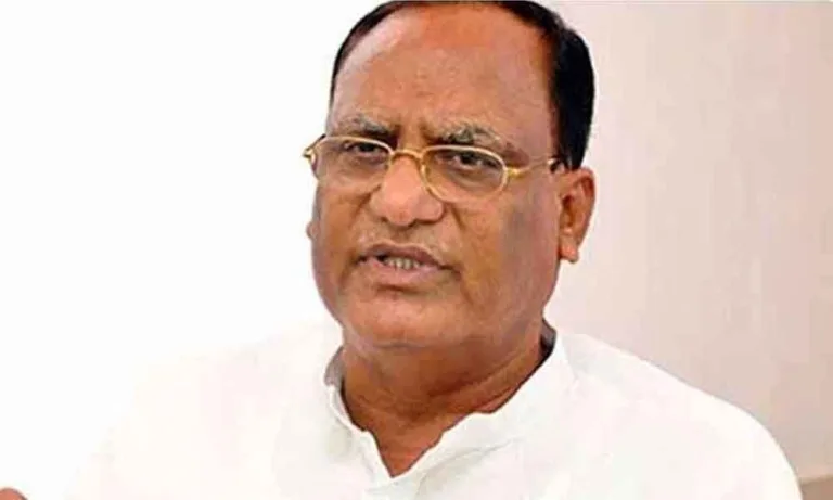 రాష్ట్ర క్యాబినెట్‌లో తక్షణ మార్పులు అవసరం.. మండలి చైర్మన్ గుత్తా సుఖేందర్‌రెడ్డి కీలక వ్యాఖ్యలు!