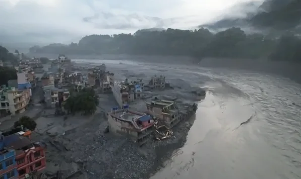 Nepal Floods: నేపాల్ వరద ప్రళయం.. 900 దాటిన మృతుల సంఖ్య.. కానరాని 4,000మంది జాడ!