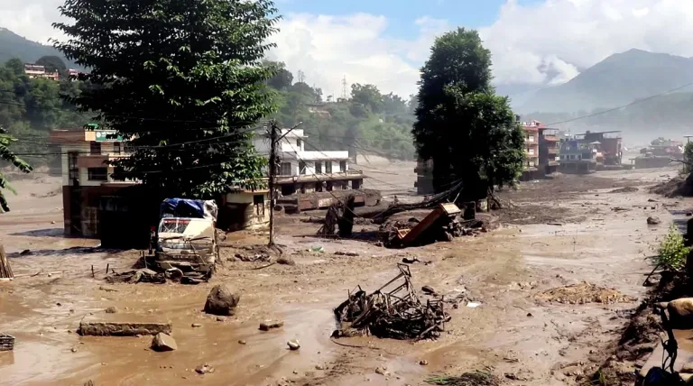 Nepal Flood: నేపాల్‌లోప్రకృతి విలయం.. 392కు పెరిగిన మృతుల సంఖ్య!..