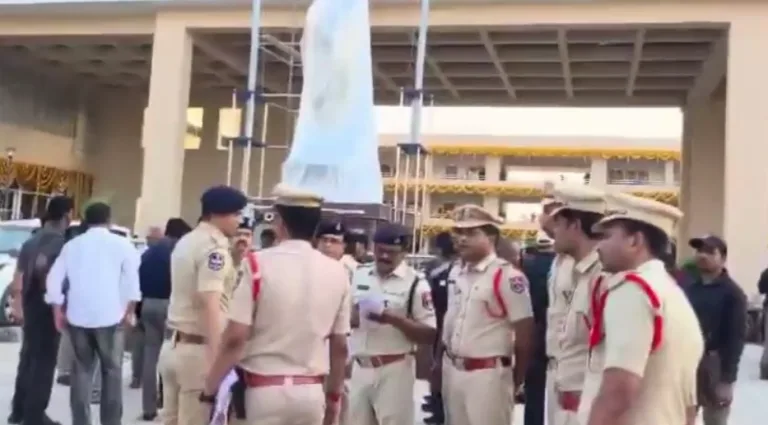 సిరిసిల్ల, కరీంనగర్లో సీఎం రేవంత్ రెడ్డి పర్యటనలు.. పోలీసుల కట్టుదిట్టమైన భద్రతాచర్యలు!