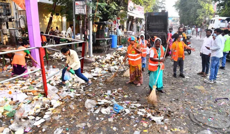 Hyderabad: నగరానికి సమస్యగా మారిన వ్యర్థాలు.. నిమజ్జనం తర్వాత 13 వేల టన్నుల చెత్త!!..