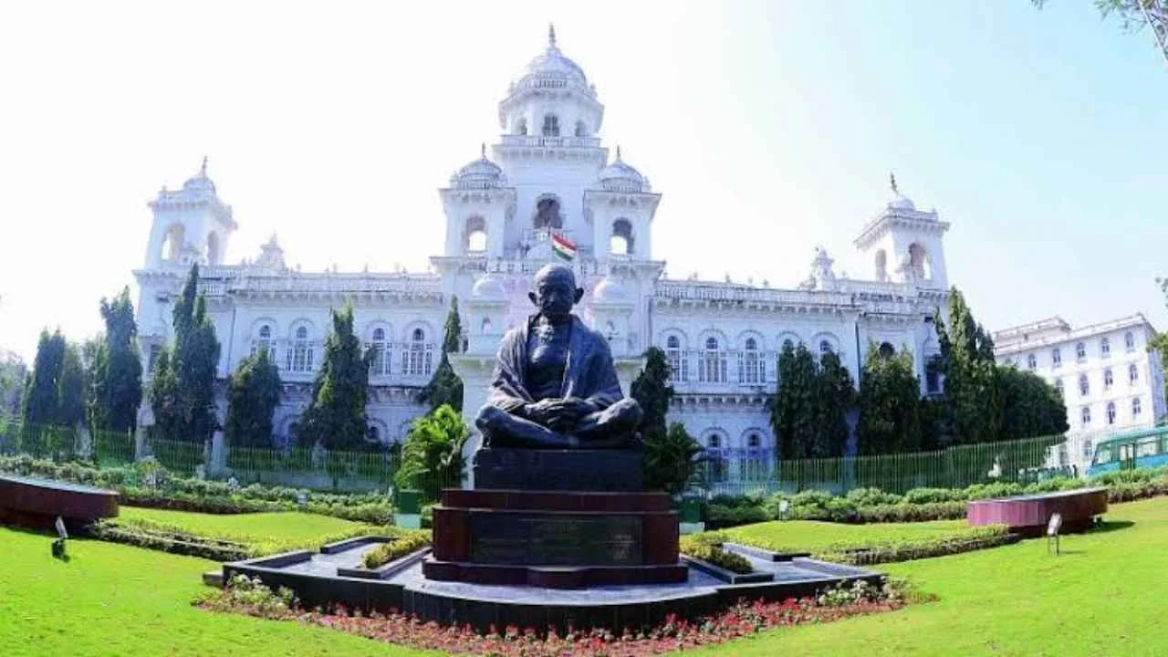 Assembly Debate: చట్టసభలు.. ప్రజల గొంతుకల కోసమా? రాజకీయ పార్టీల రణరంగం కోసమా?