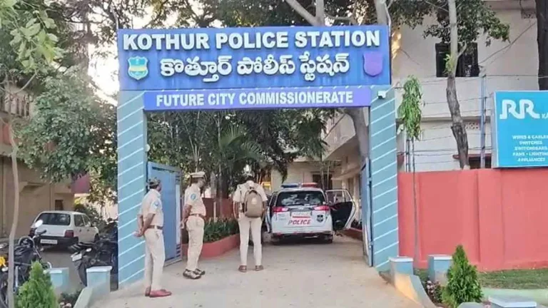 Deer Meat: షాద్నగర్లో జింక మాంసం కలకలం..! 13 కిలోల మాంసం, రైఫిల్ స్వాధీనం