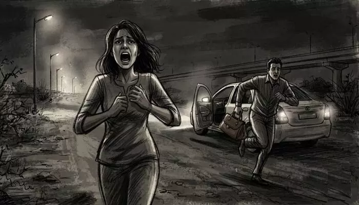 Hyderabad: శంషాబాద్లో కలకలం.. క్యాబ్లో మహిళకు చేదు అనుభవం!..