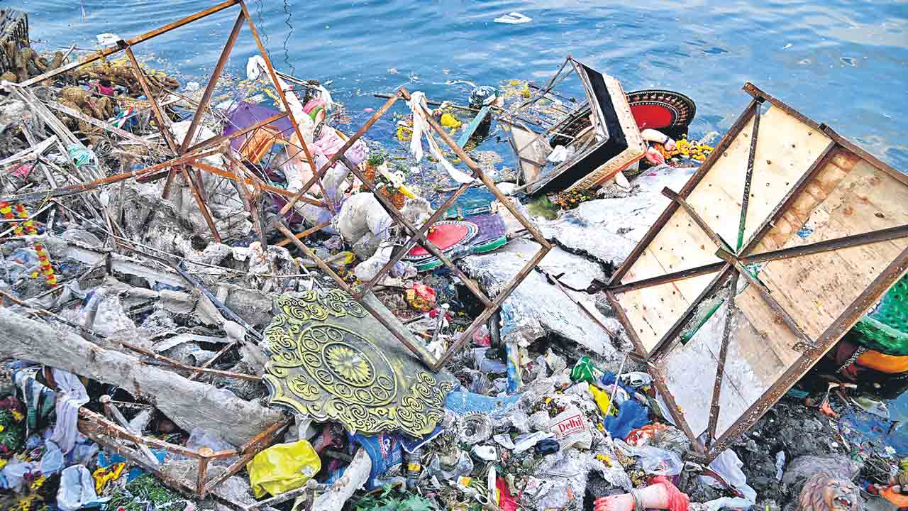 HYD : చెత్తే కదా అని తేలికగా తీసిపడేయద్దు.. కాసులు కురిపిస్తుంది!
