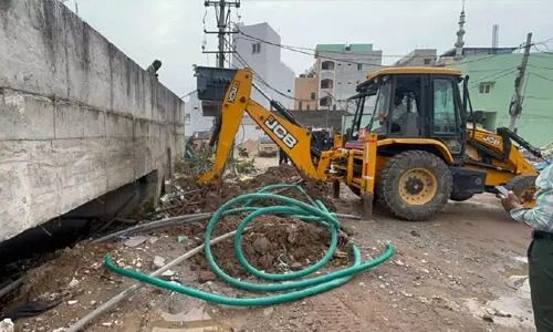 TG: ఇళ్లలో అక్రమ బోర్లు.. సున్నం చెరువులో హైడ్రా స్టింగ్ ఆపరేషన్!