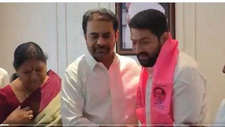 TG :  కాంగ్రెస్‌కు బిగ్‌షాక్.. కారెక్కిన  NSUI మాజీ రాష్ట్ర అధ్యక్షుడు