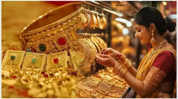 Gold price today: తడబడుతున్న పసిడి.. హైదరాబాద్ సహా దేశవ్యాప్తంగా నేటి రేట్లు ఇవే!