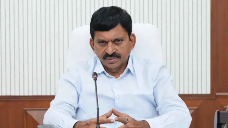 రెవెన్యూ వ్య‌వ‌స్ధ పునర్నిర్మాణంతో భూస‌మ‌స్య‌లు పరిష్కారం- మంత్రి పొంగులేటి