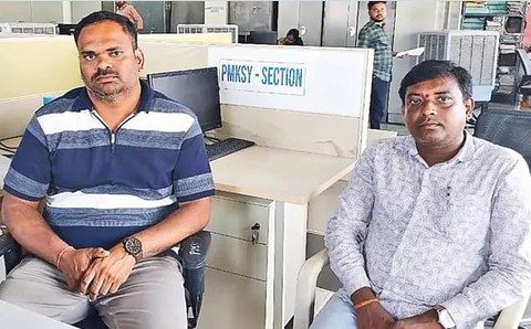 TG : బిల్లులపై 25 శాతం కమీషన్‌.. ఏసీబీకి చిక్కిన అధికారులు
