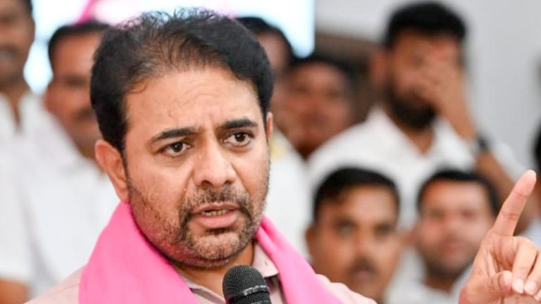 ‘పిచ్చోడి చేతికి రాయి ఇచ్చినట్లు అయింది’ కాంగ్రెస్ సర్కార్‌పై కేటీఆర్ ఫైర్!